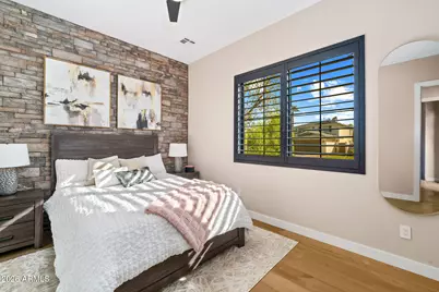 3810 E Clarendon Avenue, Phoenix, AZ 85018 - Photo 32