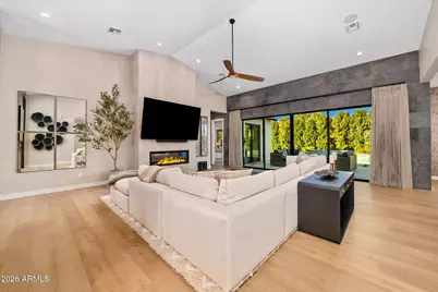 3810 E Clarendon Avenue, Phoenix, AZ 85018 - Photo 10