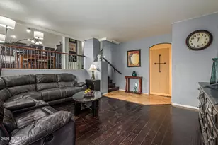 8606 W Morten Ave, Glendale, AZ 85305 - Photo 8