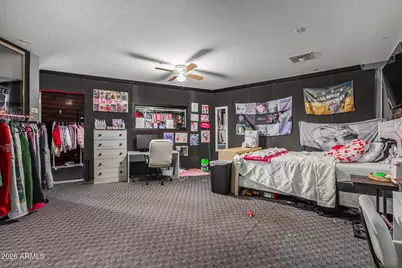 8606 W Morten Avenue, Glendale, AZ 85305 - Photo 22