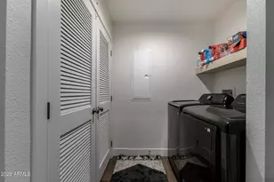 19401 N 7th St, Phoenix, AZ 85024 - Photo 28