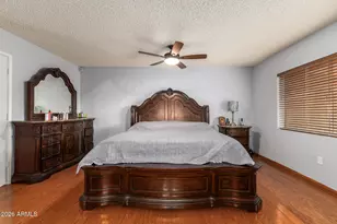 3215 W Paradise Ln, Phoenix, AZ 85053 - Photo 16