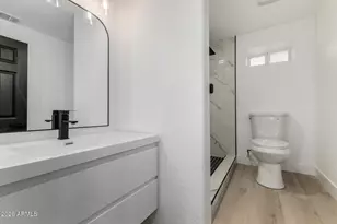 1602 N 57th Ave, Phoenix, AZ 85035 - Photo 18