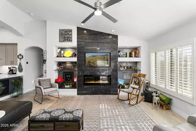 15373 W Mulberry Drive, Goodyear, AZ 85395 - Photo 8