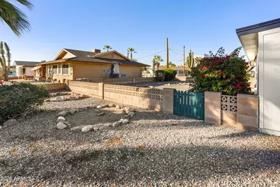 10602 N 103rd Avenue, Sun City, AZ 85351 - Photo 30