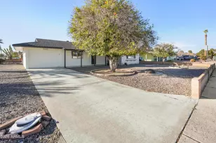 10602 N 103rd Ave, Sun City, AZ 85351 - Photo 8