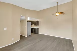 3645 N 69th Ave, Phoenix, AZ 85033 - Photo 8