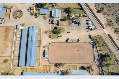 3232 W Carver Road, Laveen, AZ 85339 - Photo 1