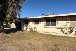 11024 W Abbott Ave, Sun City, AZ 85351 - Photo 1