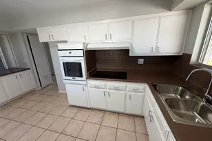 11024 W Abbott Ave, Sun City, AZ 85351 - Photo 8