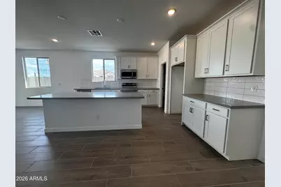 18342 W Villa Chula Lane, Surprise, AZ 85387 - Photo 10