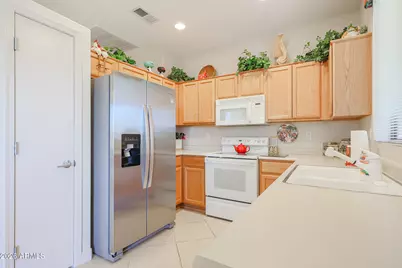 15800 W Remington Drive, Surprise, AZ 85374 - Photo 14