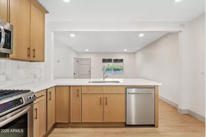 610 E San Juan Avenue, Phoenix, AZ 85012 - Photo 24