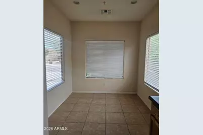 15165 N 138th Lane, Surprise, AZ 85379 - Photo 2