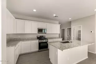 46850 W Crescent Moon Dr, Maricopa, AZ 85139 - Photo 4