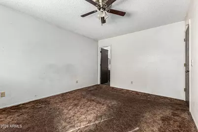 139 W Hillside Street, Mesa, AZ 85201 - Photo 14