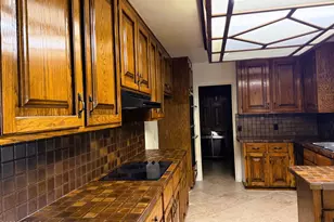 8039 N 11th Ave, Phoenix, AZ 85021 - Photo 10