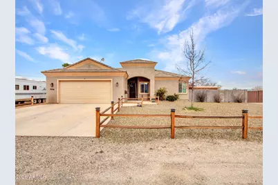 25516 W Hunter Drive, Wittmann, AZ 85361 - Photo 1