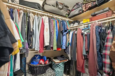 9145 N 68th Avenue, Peoria, AZ 85345 - Photo 12