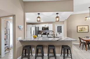 10333 W Highwood Ln, Sun City, AZ 85373 - Photo 8