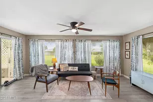 10333 W Highwood Ln, Sun City, AZ 85373 - Photo 14