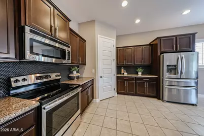 18220 W Sequoia Drive, Goodyear, AZ 85338 - Photo 12