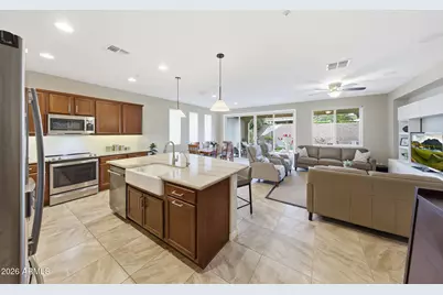 13202 W Duane Lane, Peoria, AZ 85383 - Photo 2