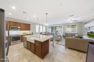 13202 W Duane Ln, Peoria, AZ 85383 - Photo 2