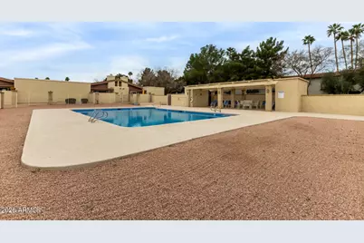 2707 E Shaw Butte Drive, Phoenix, AZ 85028 - Photo 36