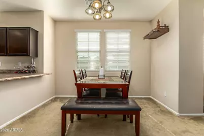 7782 W Pipestone Place, Phoenix, AZ 85035 - Photo 8