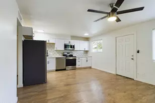 3016 N 37th St, Phoenix, AZ 85018 - Photo 8