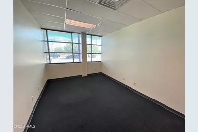 502 N Garden Avenue, Sierra Vista, AZ 85635 - Photo 8