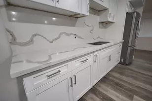 4021 N 49th Ave, Phoenix, AZ 85031 - Photo 10