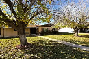 10630 N 44th St, Phoenix, AZ 85028 - Photo 1