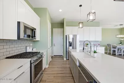 15642 S 182nd Avenue, Goodyear, AZ 85338 - Photo 8