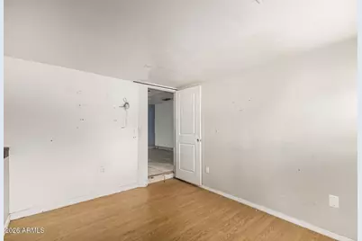 4116 N 64th Drive, Phoenix, AZ 85033 - Photo 12