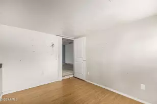 4116 N 64th Dr, Phoenix, AZ 85033 - Photo 12