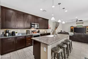 12065 W Rowel Rd, Peoria, AZ 85383 - Photo 12