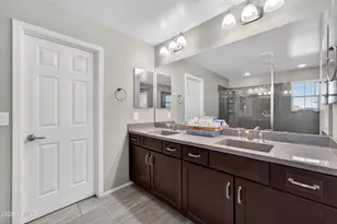 12065 W Rowel Rd, Peoria, AZ 85383 - Photo 24