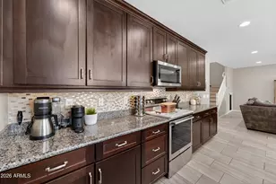 12065 W Rowel Rd, Peoria, AZ 85383 - Photo 14