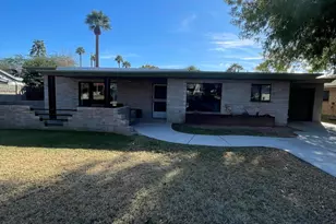 327 E Medlock Dr, Phoenix, AZ 85012 - Photo 40