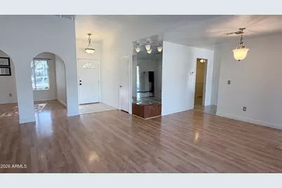 4844 E Sunrise Drive, Phoenix, AZ 85044 - Photo 6