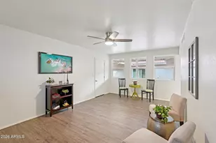 10115 W Cheryl Dr, Sun City, AZ 85351 - Photo 14