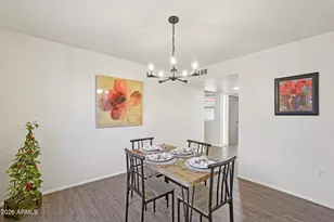 10115 W Cheryl Dr, Sun City, AZ 85351 - Photo 8