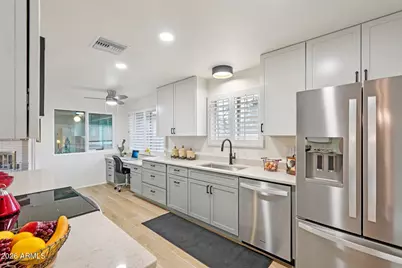 10115 W Cheryl Drive, Sun City, AZ 85351 - Photo 4