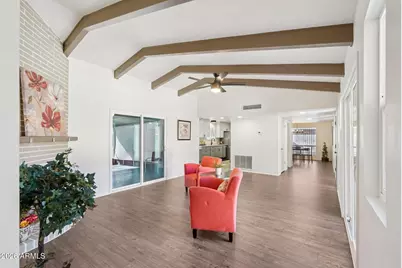 10115 W Cheryl Drive, Sun City, AZ 85351 - Photo 12