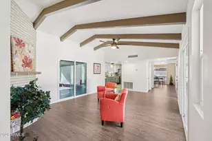 10115 W Cheryl Dr, Sun City, AZ 85351 - Photo 12