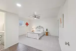 10115 W Cheryl Dr, Sun City, AZ 85351 - Photo 22