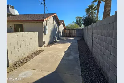 10010 N 29th Street, Phoenix, AZ 85028 - Photo 2