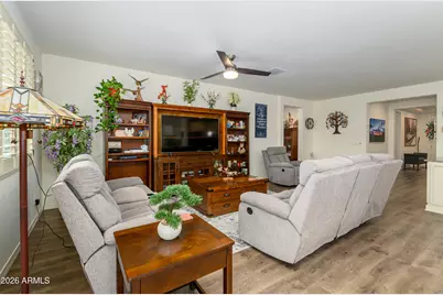 11077 N 190th Lane, Surprise, AZ 85388 - Photo 8